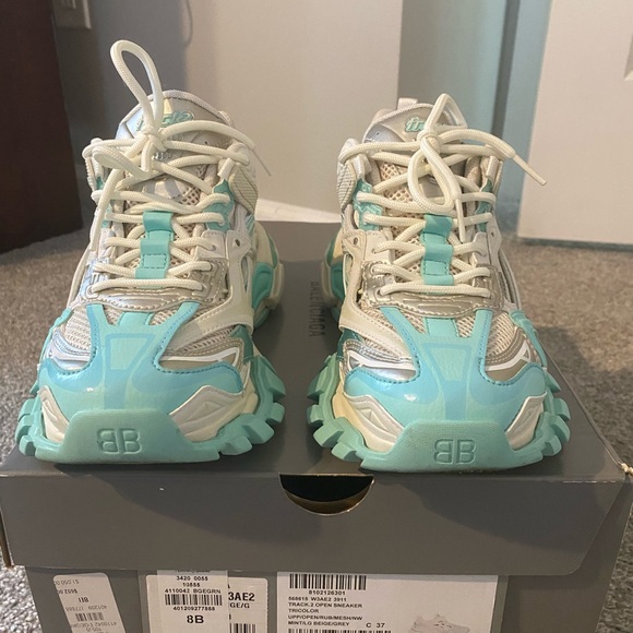 Balenciaga Track Sneakers Excellent Condition - Picture 4 of 4